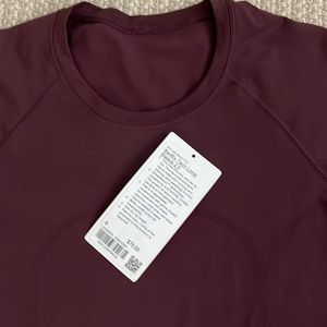 Lululemon Swiftly Tech Long Sleeve size 6
